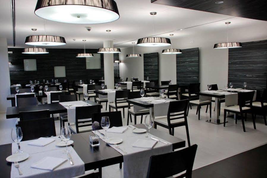 Eurostars Arenas De Pinto Hotel Екстериор снимка