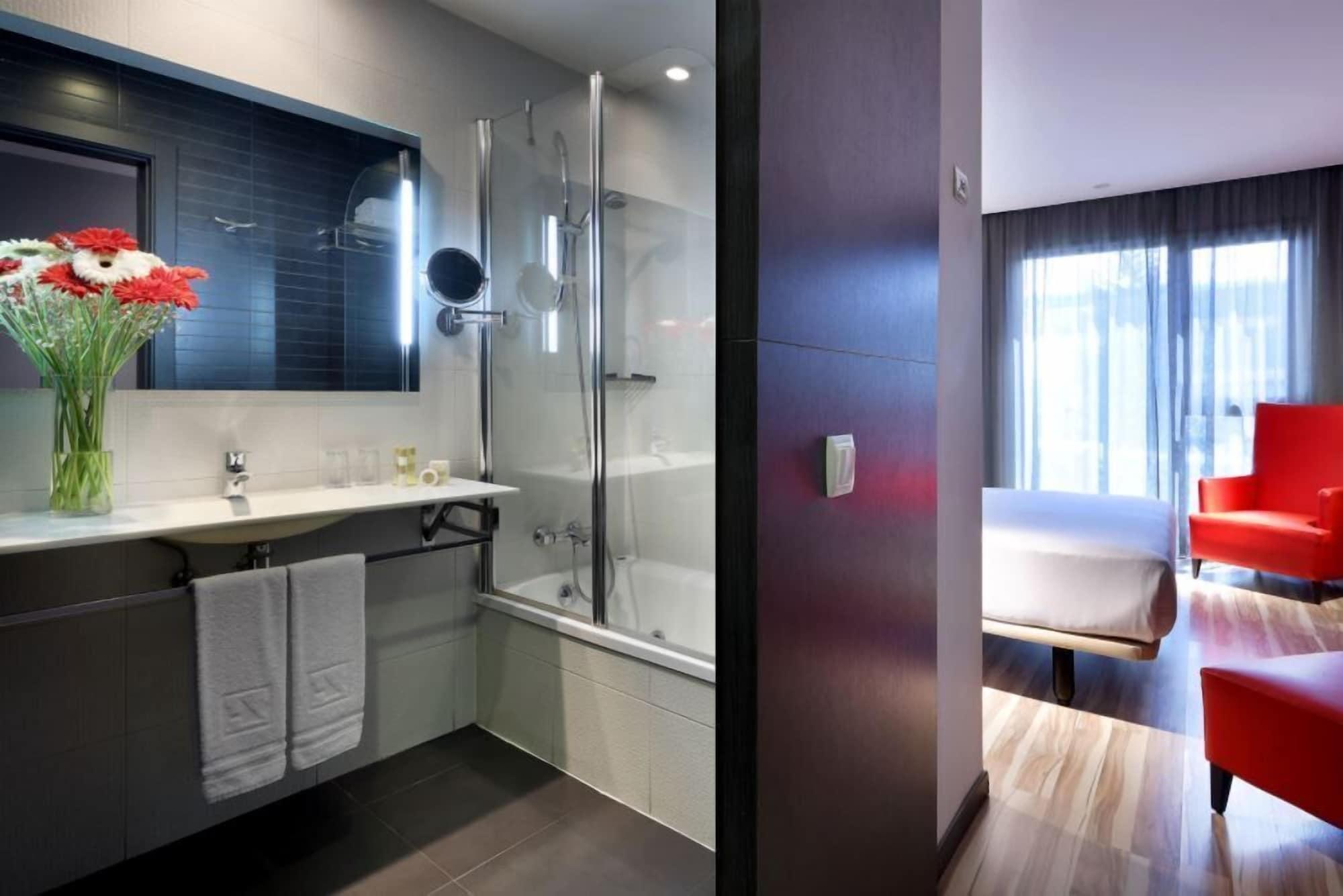 Eurostars Arenas De Pinto Hotel Екстериор снимка