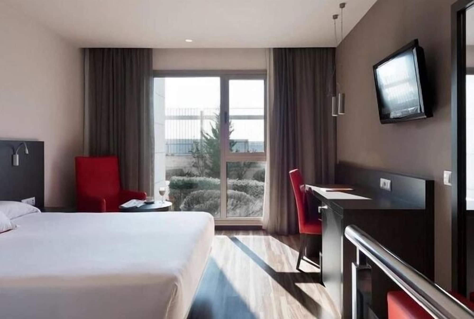 Eurostars Arenas De Pinto Hotel Екстериор снимка
