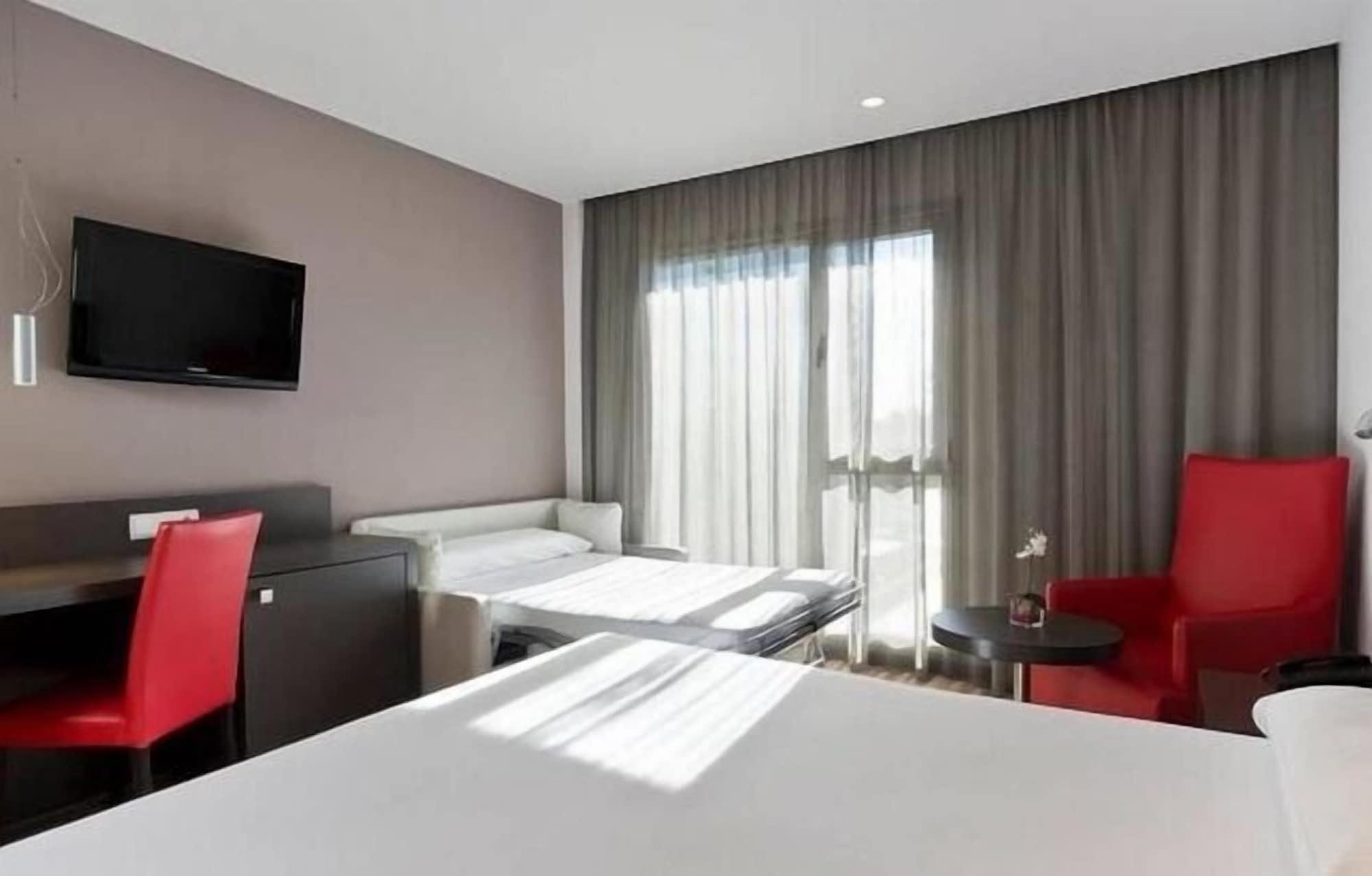 Eurostars Arenas De Pinto Hotel Екстериор снимка