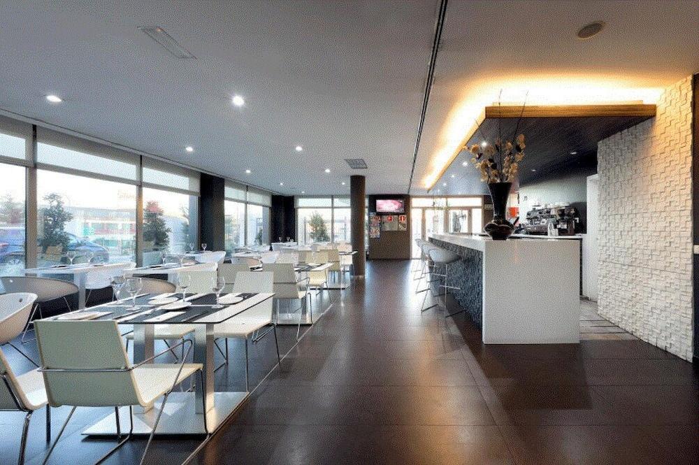 Eurostars Arenas De Pinto Hotel Екстериор снимка